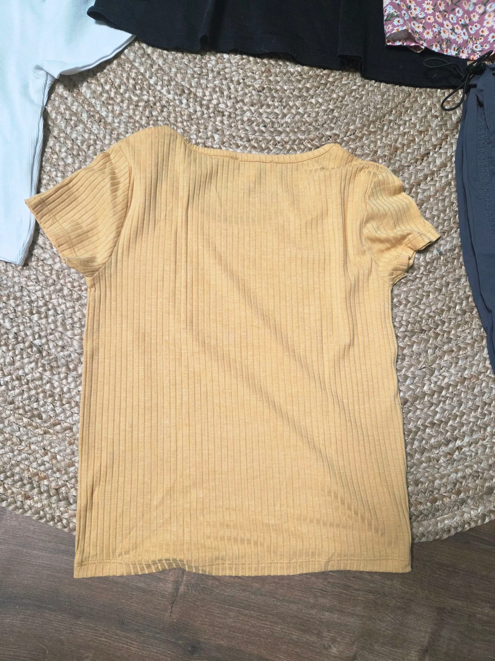 Lote de ropa de verano XS vestidos tazas – photo 4